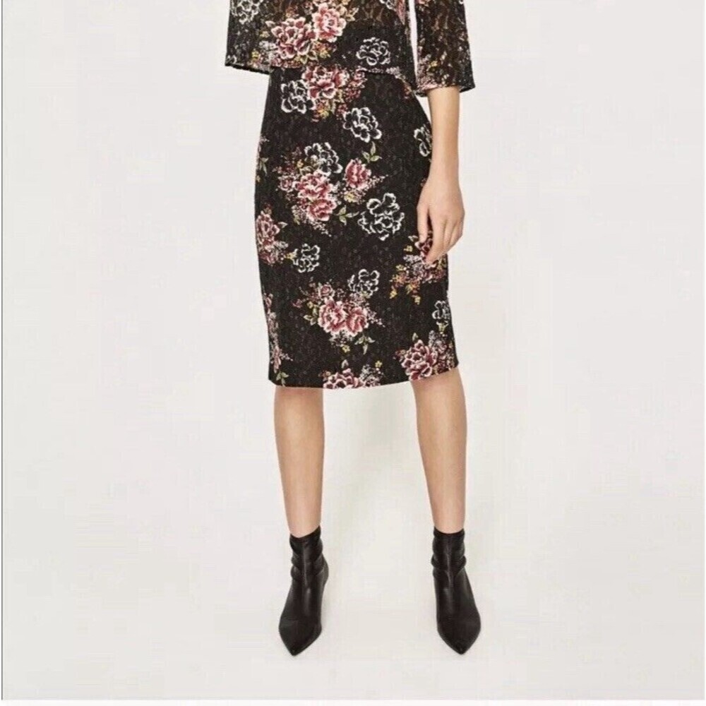 Zara Floral Guipure Lace Pencil MIDI Skirt Coquette Office Work Career Date M